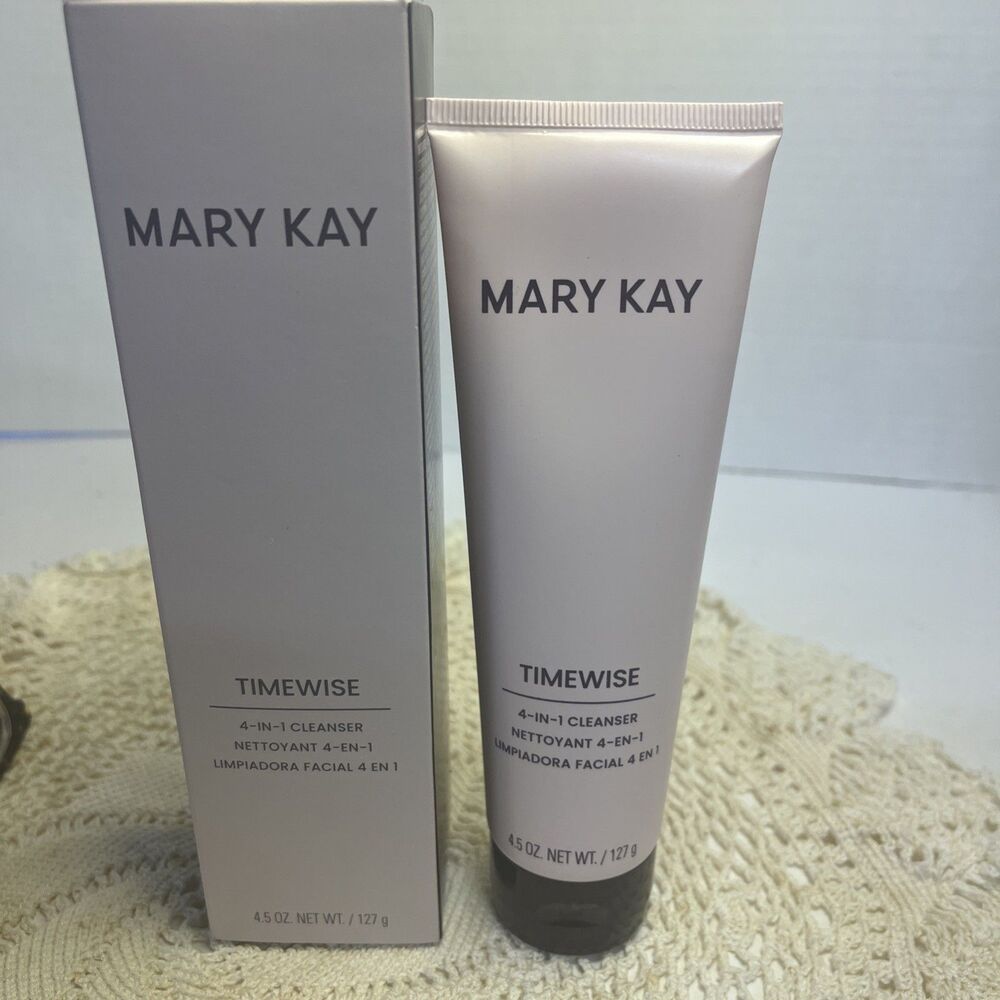 Mary Kay 4 in 1 CLEANSER W/ TimeWise 3D Complex Normal to Dry NIB